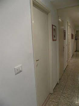 Mi Casa Tu Casa Hotel Roma Exterior foto